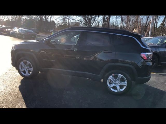 2023 Jeep Compass Latitude