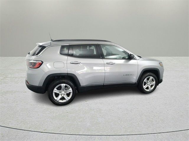 2023 Jeep Compass Latitude