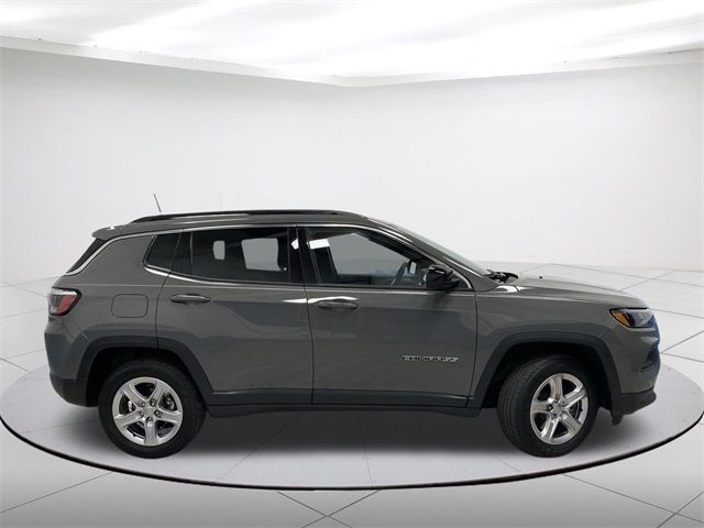 2023 Jeep Compass Latitude