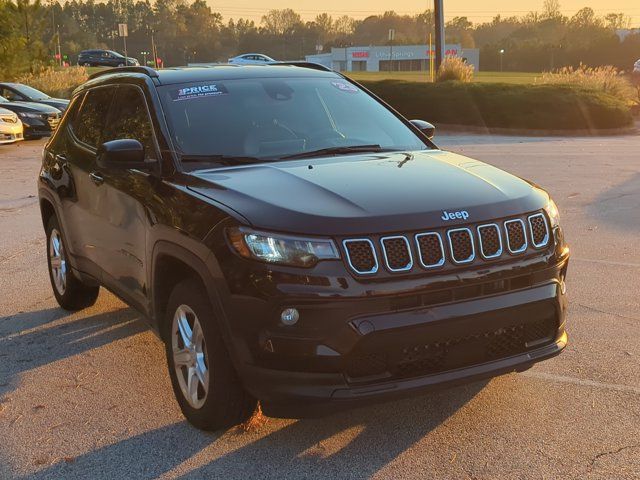 2023 Jeep Compass Latitude