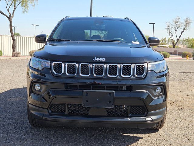 2023 Jeep Compass Latitude