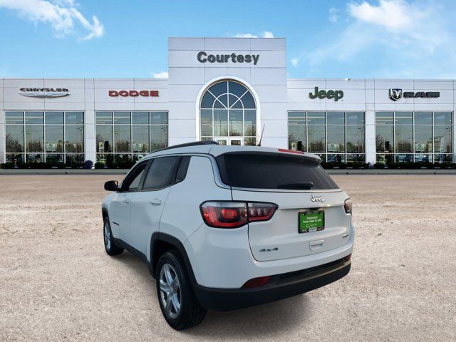 2023 Jeep Compass Latitude