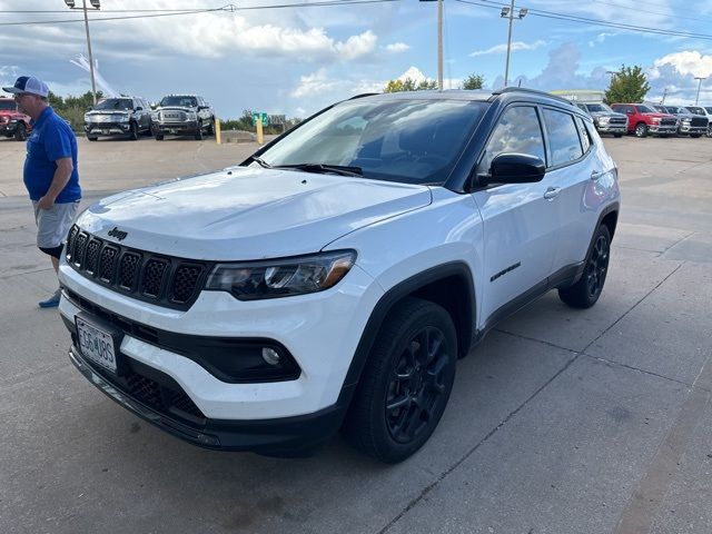 2023 Jeep Compass Altitude