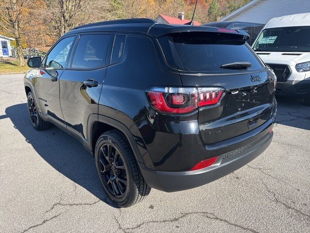 2023 Jeep Compass Altitude