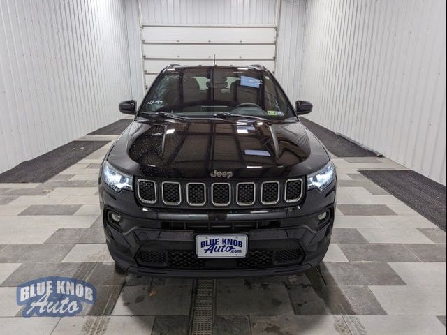 2023 Jeep Compass Latitude