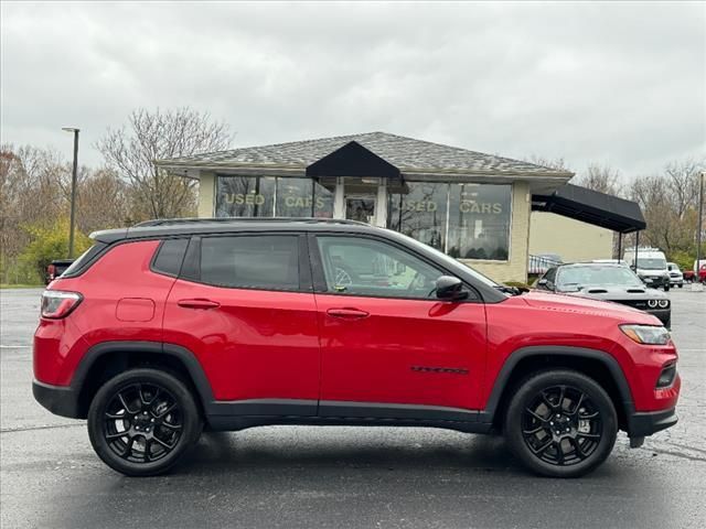 2023 Jeep Compass Altitude