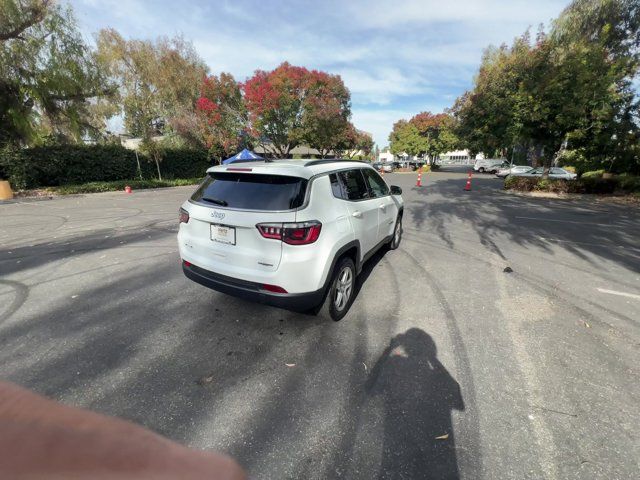 2023 Jeep Compass Latitude