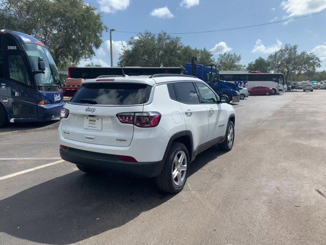 2023 Jeep Compass Latitude