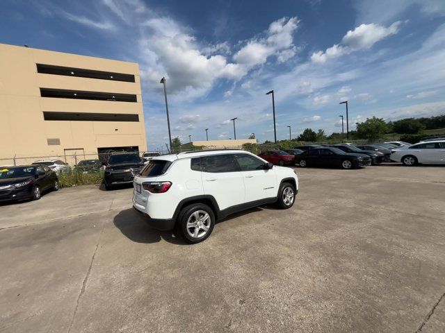 2023 Jeep Compass Latitude