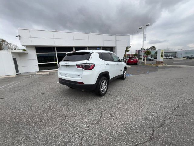 2023 Jeep Compass Latitude