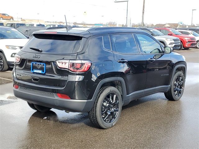 2023 Jeep Compass Altitude