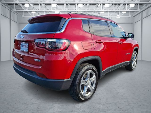 2023 Jeep Compass Latitude