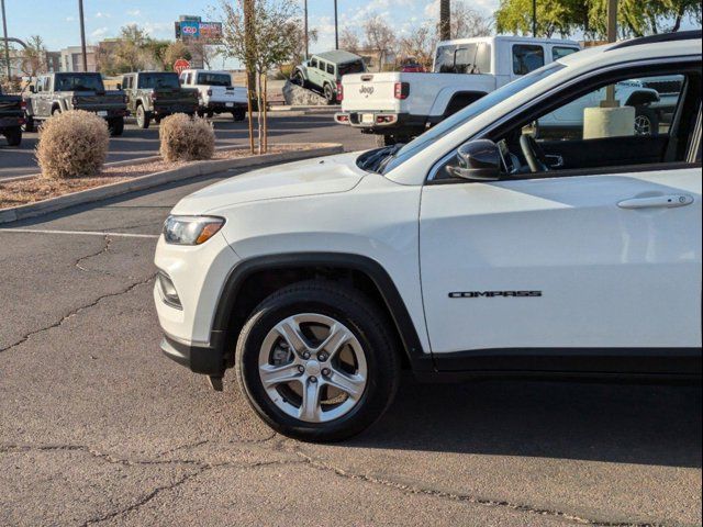 2023 Jeep Compass Latitude