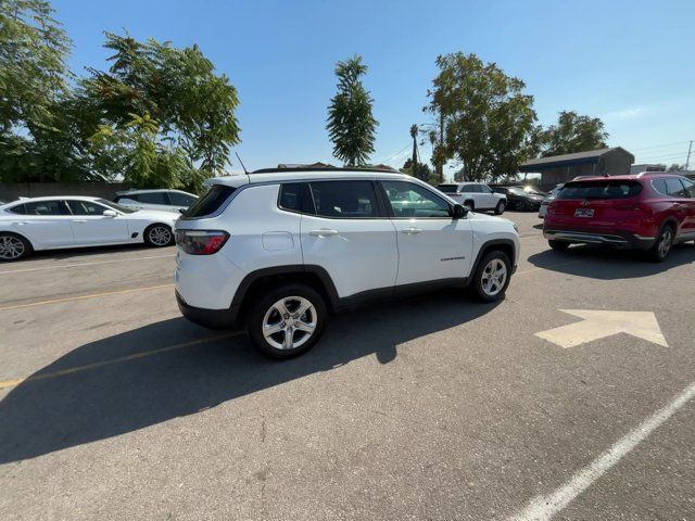 2023 Jeep Compass Latitude