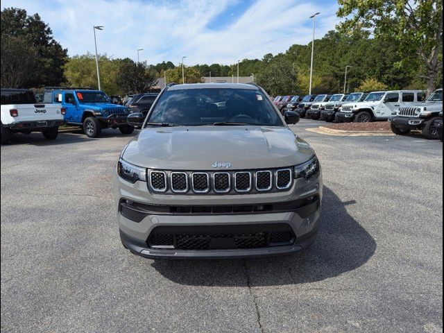 2023 Jeep Compass Latitude