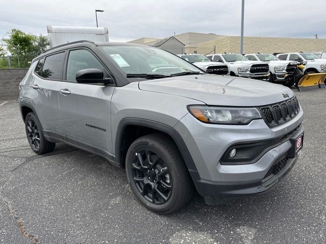 2023 Jeep Compass Altitude