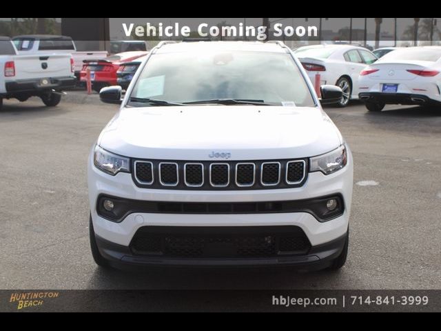 2023 Jeep Compass Latitude