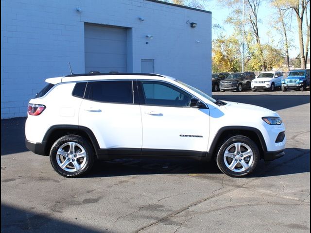 2023 Jeep Compass Latitude