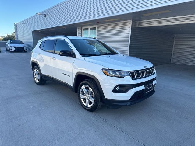 2023 Jeep Compass Latitude