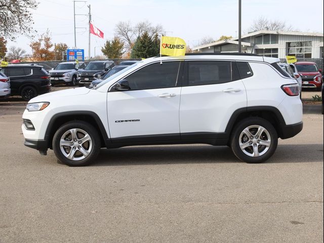 2023 Jeep Compass Latitude