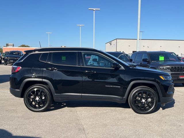 2023 Jeep Compass Latitude Lux