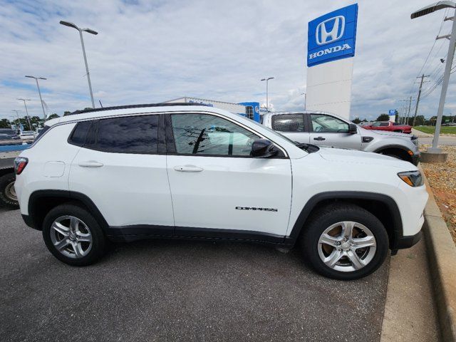 2023 Jeep Compass Latitude