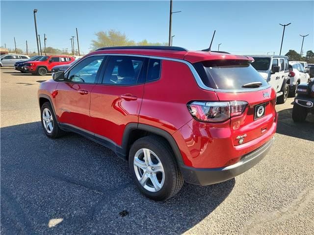 2023 Jeep Compass Latitude