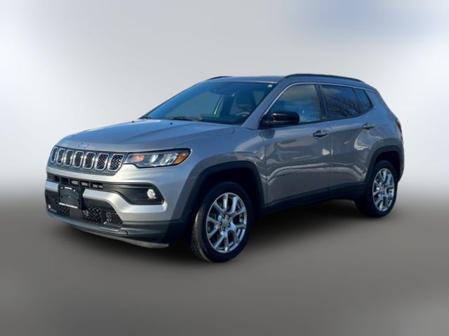 2023 Jeep Compass Latitude Lux