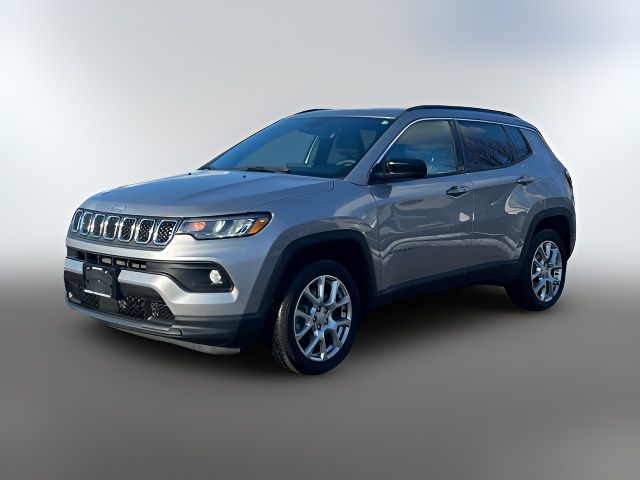 2023 Jeep Compass Latitude Lux