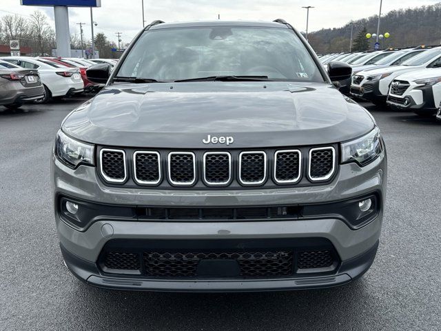 2023 Jeep Compass Latitude Lux