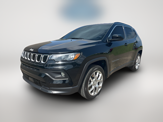2023 Jeep Compass Latitude Lux