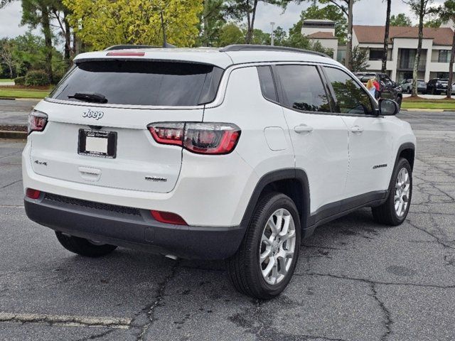 2023 Jeep Compass Latitude Lux