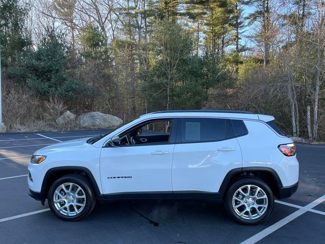 2023 Jeep Compass Latitude Lux