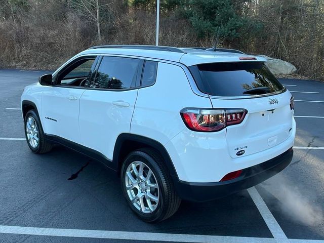 2023 Jeep Compass Latitude Lux