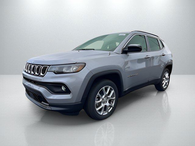 2023 Jeep Compass Latitude Lux