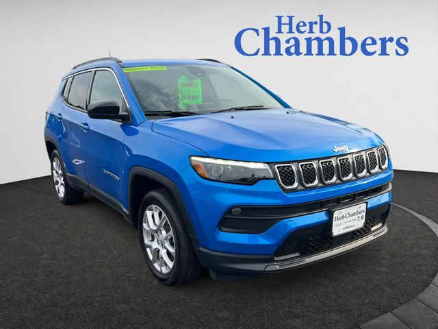 2023 Jeep Compass Latitude Lux