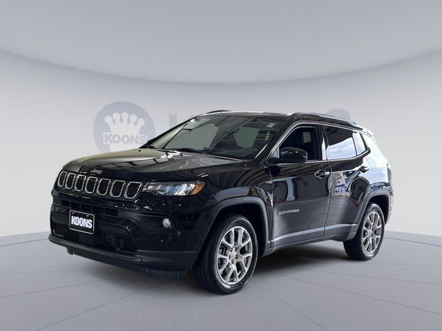 2023 Jeep Compass Latitude Lux