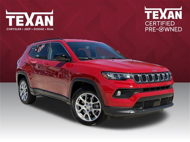 2023 Jeep Compass Latitude Lux