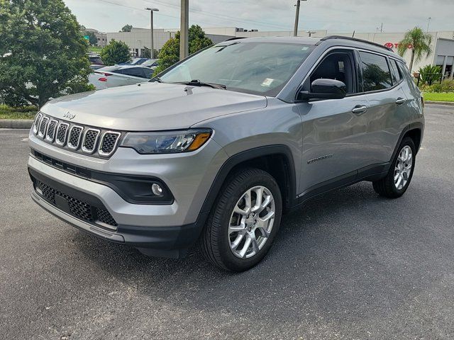 2023 Jeep Compass Latitude Lux