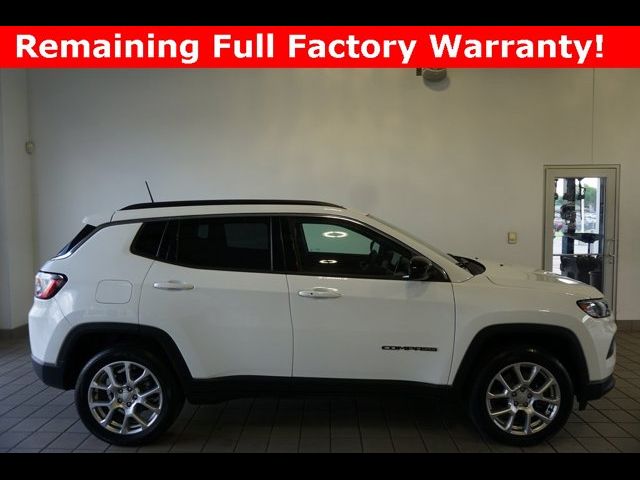 2023 Jeep Compass Latitude Lux