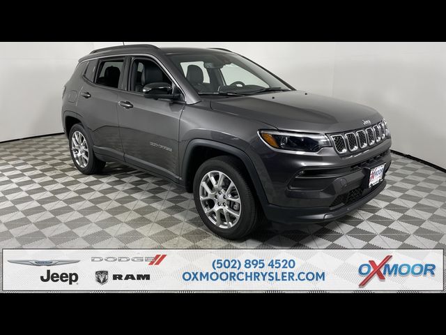 2023 Jeep Compass Latitude Lux