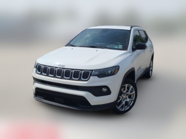 2023 Jeep Compass Latitude Lux