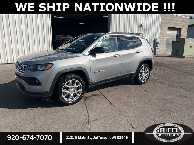 2023 Jeep Compass Latitude Lux