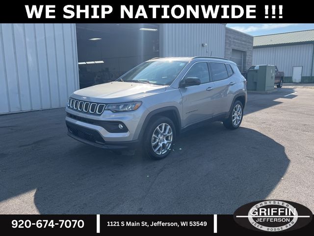 2023 Jeep Compass Latitude Lux