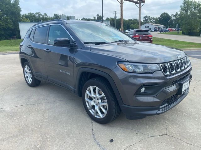 2023 Jeep Compass Latitude Lux