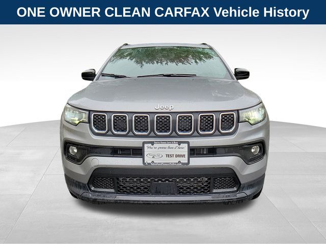 2023 Jeep Compass Latitude Lux