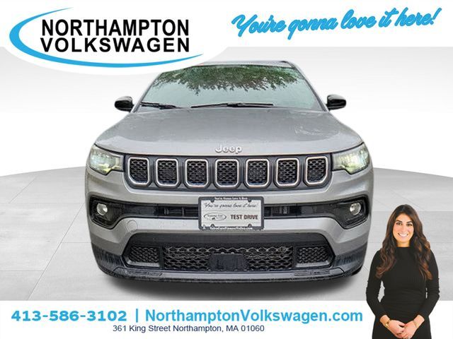 2023 Jeep Compass Latitude Lux