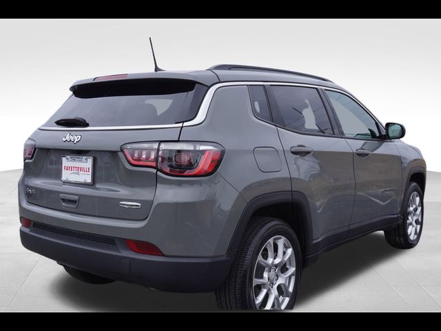 2023 Jeep Compass Latitude Lux