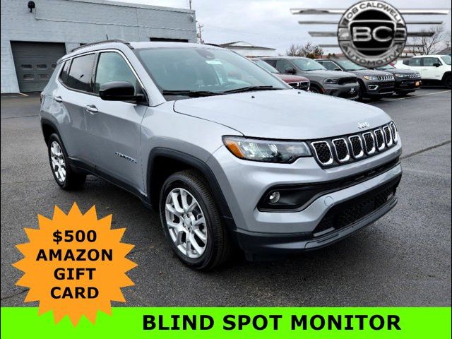 2023 Jeep Compass Latitude Lux