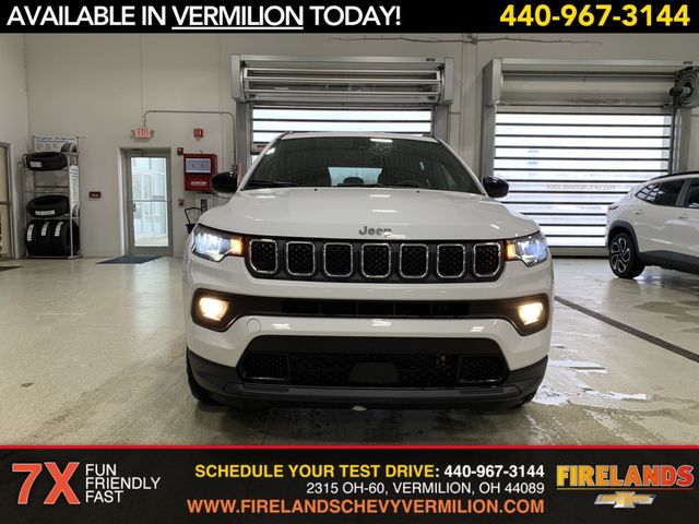 2023 Jeep Compass Latitude Lux